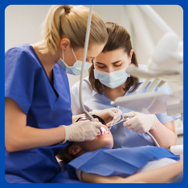 Dental Veneers for Worn Teeth - Dr. Han AlAhwany Dental Lounge